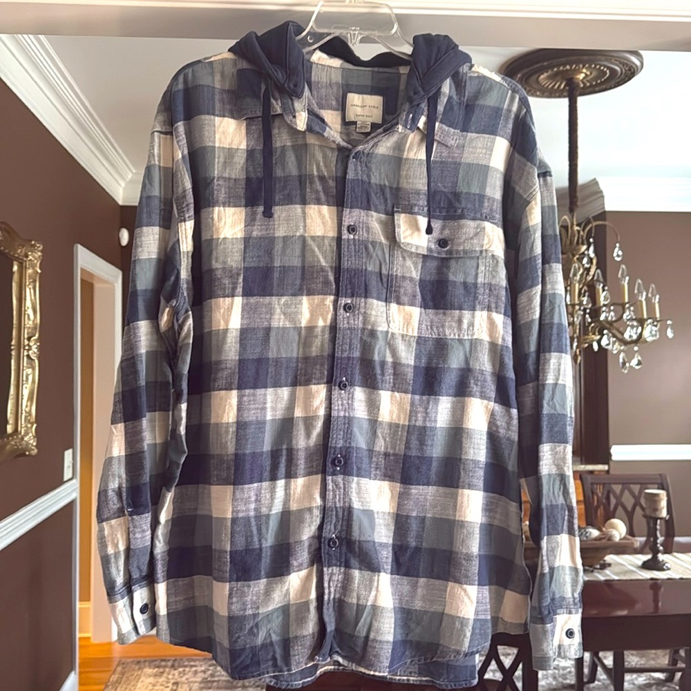 NWOT. American Eagle super soft plaid button down shirt. Removable hoodie